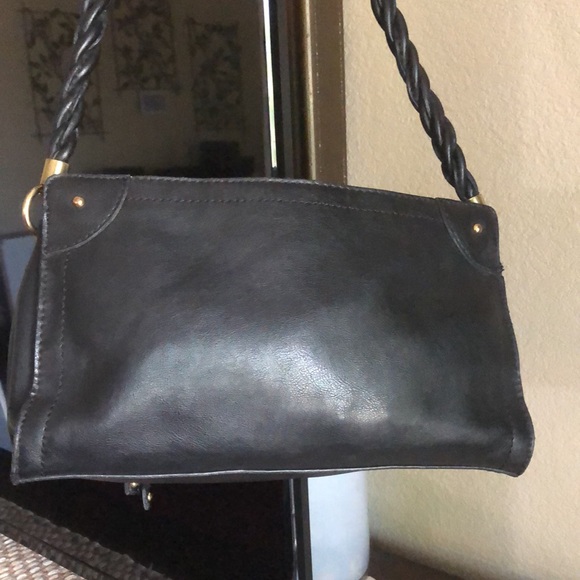 Relic - Picture 2 of 13